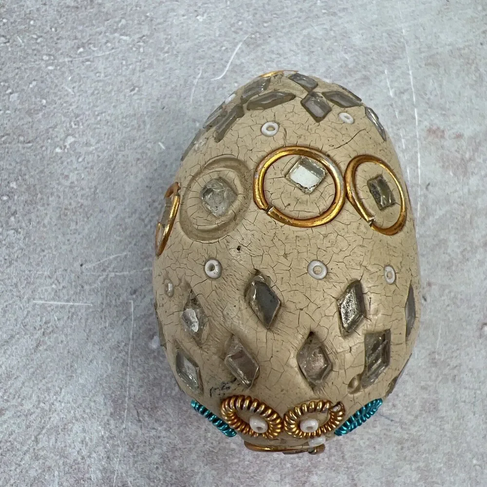 vintage egg figurine Unique 2 Inch‎
